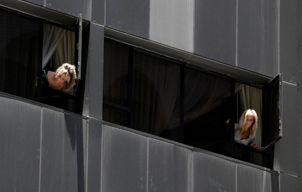 Синдром затвора - једна од последица дуге изолације: Због вируса корона савете и лек за душу затражило најмање 4.000 грађана